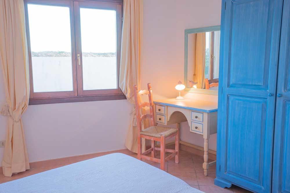 Residence Baia Sant Anna Con Piscina Tanaunella Bagian luar foto